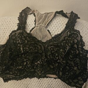 Elegant Black Lace Bandeau